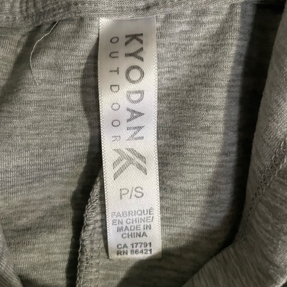 Buttery soft hoodie - Picture 3 of 7